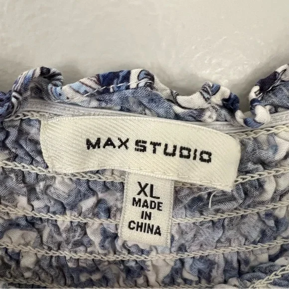 Max Studio Printed Smocked Bodice Tiered Maxi Dress Cruise Vacation Beach Resort - Picture 10 of 11